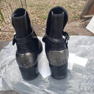 Chanel black leather ankle booties boot size 38.5